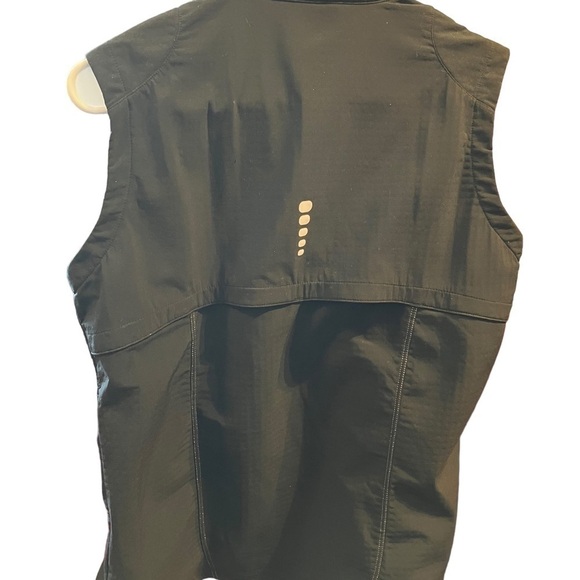 Nike Sphere Pro Vest Lightweight Black Blue Trim Mesh Lining Sz Medium - Picture 8 of 9